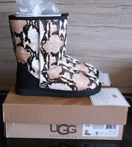 Ugg classic short reptile - w,