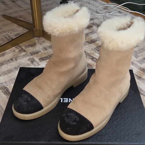 Chanel wildleder stiefeletten - chanel, wildleder-stiefeletten