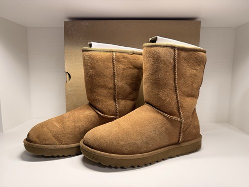 Ugg classic short boots - w,
